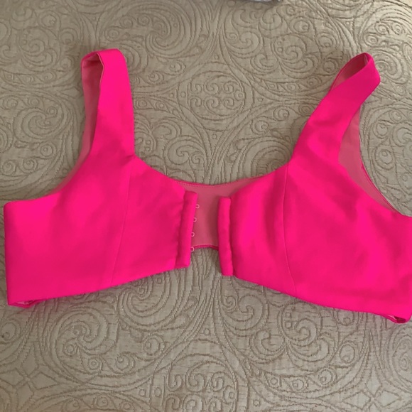 Top! - Picture 6 of 7